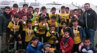 Van'da Yıldızlar Futbol İl Birinciliği Müsabakaları