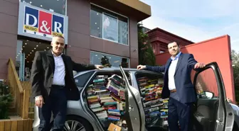 D&R'dan otomobil dolusu kitap sürprizi!