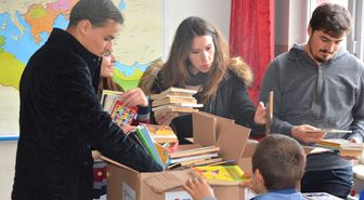 İzmir'den Kahramanmaraş'a Kitap Köprüsü