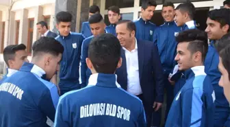 Dilovası U-17 Futbol Takımı Türkiye Şampiyonası İçin Yola Çıktı