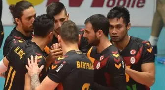 Fakel: 3 - Galatasaray Hdı Sigorta: 0