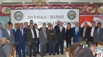 Kula ve Selendili Vergi Rekortmenlerine Plaketli Teşekkür