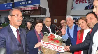 AK Parti'li Fatma Güldemet Sarı Kadirli'de Halka Hitap Etti