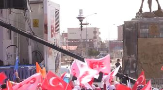 Başbakan Yıldırım'ın Mitingini, Agit Seçim Gözlemcileri de Izledi