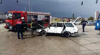 Hasta Taşıyan Ambulans Otomobil ile Çarpıştı: 4 Yaralı