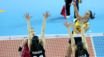 Vakıfbank Beşiktaş'ı Yendi, Yarı Finale Yükseldi