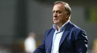 Advocaat'tan Herkesi Şok Eden Karar!