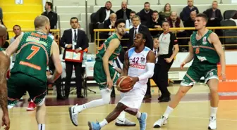 Trabzon Banvit'e Boyun Eğdi