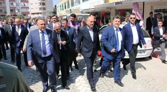 Bakan Müezzinoğlu'ndan Kınık Ziyareti