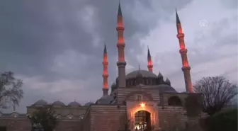 Balkanlar-Türkiye Ortak Ilahi Korosu Gönüllere Hitap Edecek