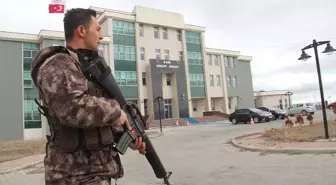 Kars Belediye Başkanı'nı Almaya Giden Darbecilerin Yargılanmasına Başlandı