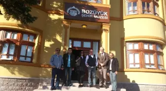 Müze Ziyaretçilerini Ağırlıyor