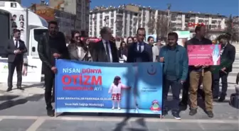 Sivas Otizme Dikkat Çekmek Için Yürüdüler