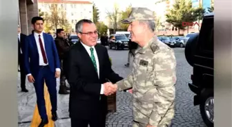 Batman - Orgeneral Hulusi Akar, Batman'daki 14'üncü Insansız Uçak Sistemleri Üs Komutanlığı'nda...