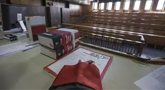Cumhuriyet Gazetesine İlişkin İddianamedeki Şüpheliler, Fetö'cülerle İrtibatlı