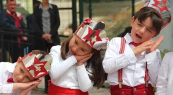 Miniklerden 'Sayıların Dansı' Gösterisi