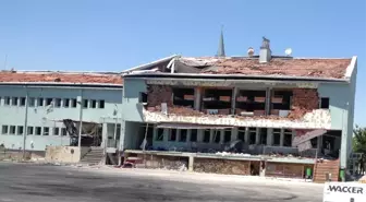 Özel Harekat'ı 'Burası Çalıştığım Yer' Diyerek Bombaladı