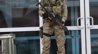 Rütbeliler 15 Temmuz'da Kışla Içinde Gizli Bir Toplantı Yaptı'
