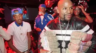 Ünlü Boksör Mayweather, 16 Yaşındaki Oğluna 140 Bin TL'lik Araba Aldı