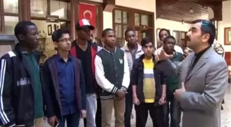 16 Ülkeden Öğrenciler 'Bakır Rölyef' Öğreniyor