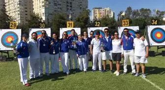 İzmir, Antalya'dan 3 Altınla Döndü