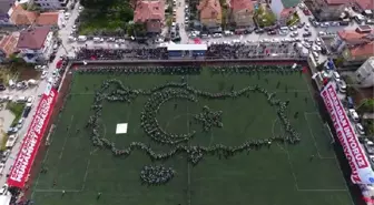 Öğrencilerden Hediye Bisikletlerle Türkiye Haritası