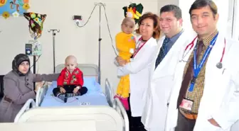 Hasta Çocuklar Kemik İliği Nakli ile Hayat Buluyor