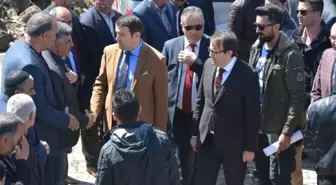 Ağrı Valisi Musa Işın, Doğansu Köyünü Ziyaret Etti