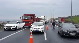 TEM'de Kaza! Ankara Yönü Trafiğe Kapatıldı