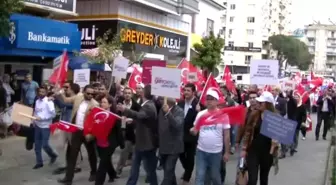 Aydın Tügva'dan Mehterli 'Evet' Yürüyüşü... Evet İçin Yürüyenlere Hayırcılar Sloganla Karşılık Verdi