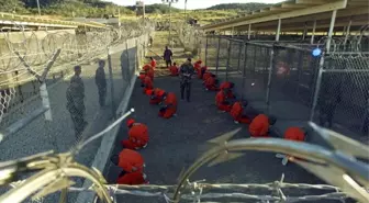 Guantanamo Mahkumları Hakkındaki İki Suçlama Düştü