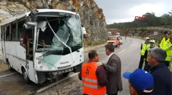 Mersin Çevik Kuvvet Otobüsü Devrildi; 9 Polis Yaralandı