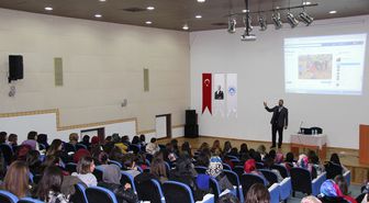 Öğretmenlik ve Sevgi Semineri