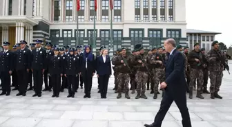 Cumhurbaşkanı Erdoğan Polislerle Bir Araya Geldi