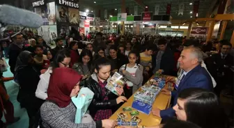 Denizli Kitap Fuarını 264 Bin Kişi Ziyaret Etti