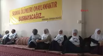 Diyarbakır'da, Cezaevlerindeki Açlık Grevlerine Destek Için 20 Kişi Açlık Grevi Başlattı