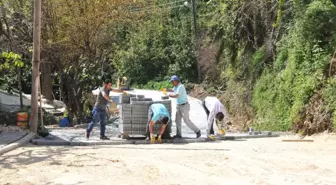 Erdemli'de Köylere Parke Yol Yapılıyor