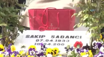 Sakıp Sabancı, Vefatının 13'üncü Yılında Mezarı Başında Anıldı