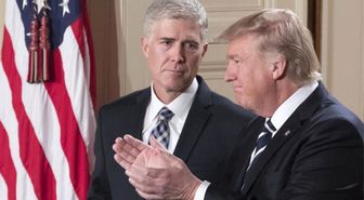 Trump'ın Anayasa Mahkemesi'ne Atadığı Yargıç Gorsuch Göreve Başladı