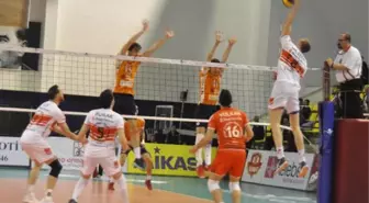Voleybol: Efeler Ligi Play-off