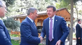 Bakan Zeybekci Burdur'da