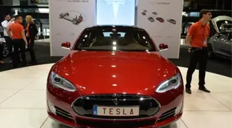 Tesla, ABD'nin En Değerli Otomotiv Firması Oldu