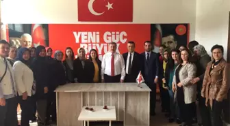 AK Parti'li Özdağ: 'Kılıçdaroğlu'nun Tüm Türkiye'den Özür Dilemesi Gerekiyor'