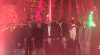 AK Parti'li Vekilin Gece Mesaisi