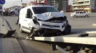 Denizli'de Trafik Kazası: 14 Yaralı