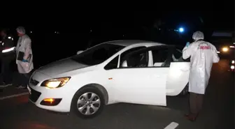 Otomobile Kurşun Yağdırdılar: 1 Ölü, 1 Yaralı