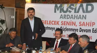 Müsiad Ardahan Şubesi Başkanı Gökdemir, Muhtarlarla Evet İçin Bir Araya Geldi