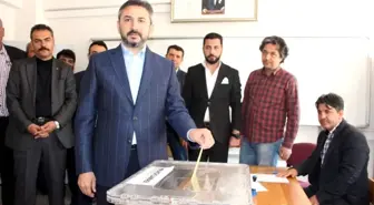 Adıyaman'da Siyasiler Oylarını Kullandı