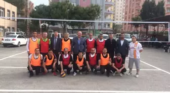 İtfaiyeciler Arası Voleybol Turnuvası Başladı