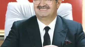 Turgut Özal Kimdir?